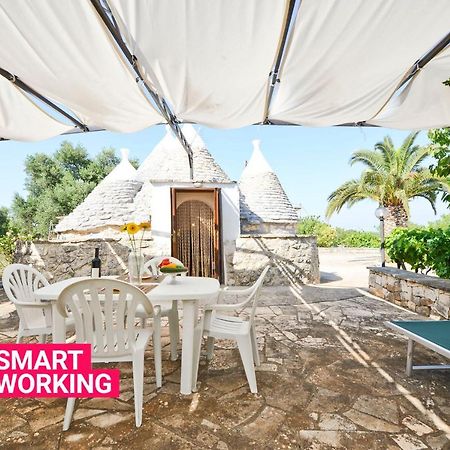 Vila I Trulli Del Ciliegio Con Giardino By Wonderful Italy Ostuni Exteriér fotografie