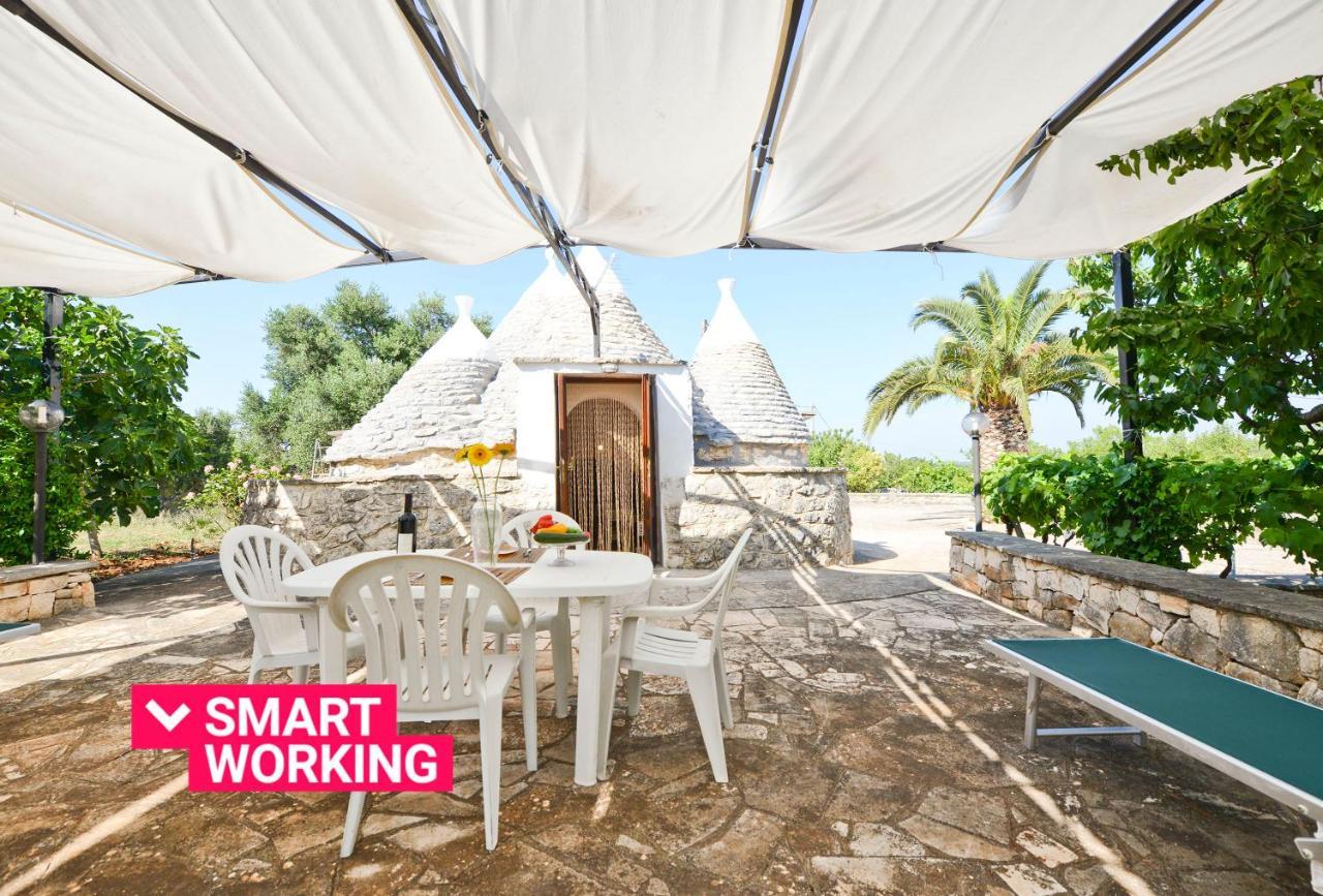 Vila I Trulli Del Ciliegio Con Giardino By Wonderful Italy Ostuni Exteriér fotografie